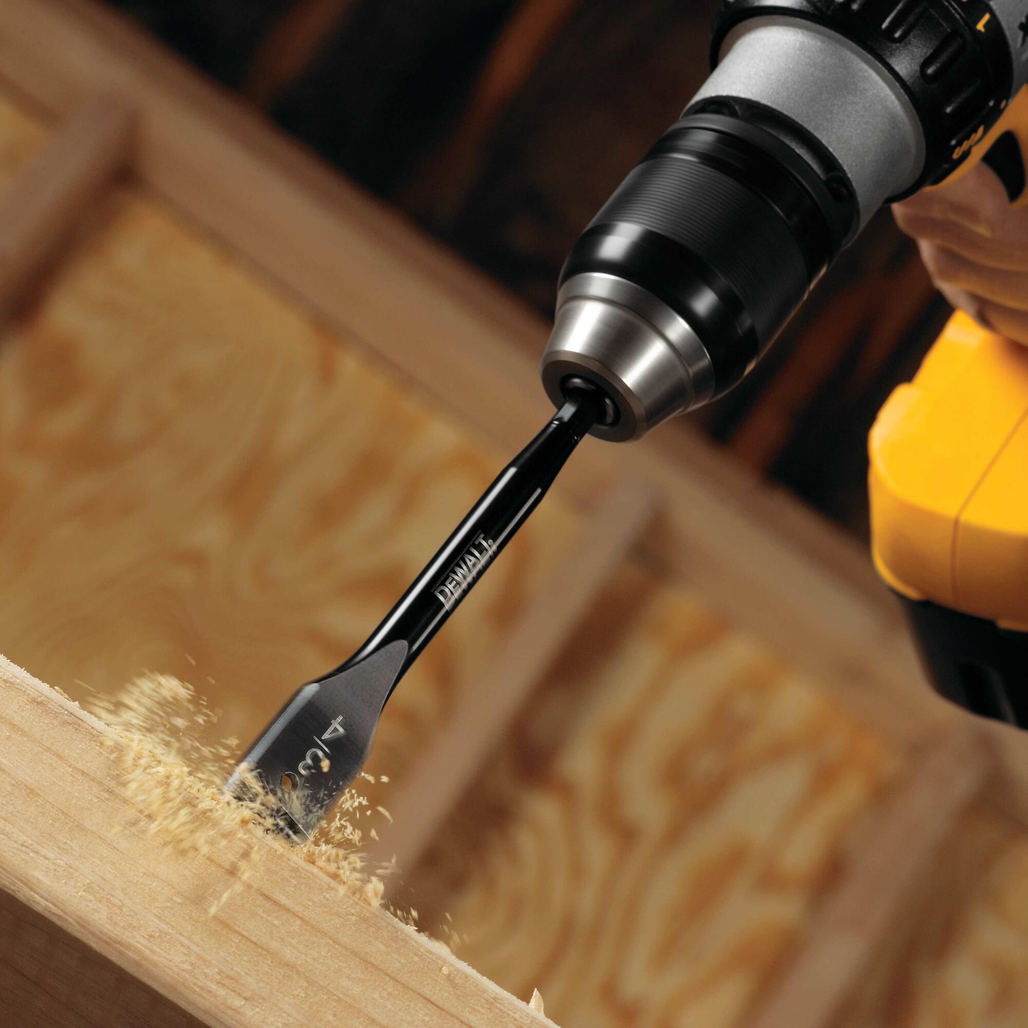 DEWALT DW1583 — Mèche plate pour bois, 1 1/8 po × 6 po 4 DW1583
