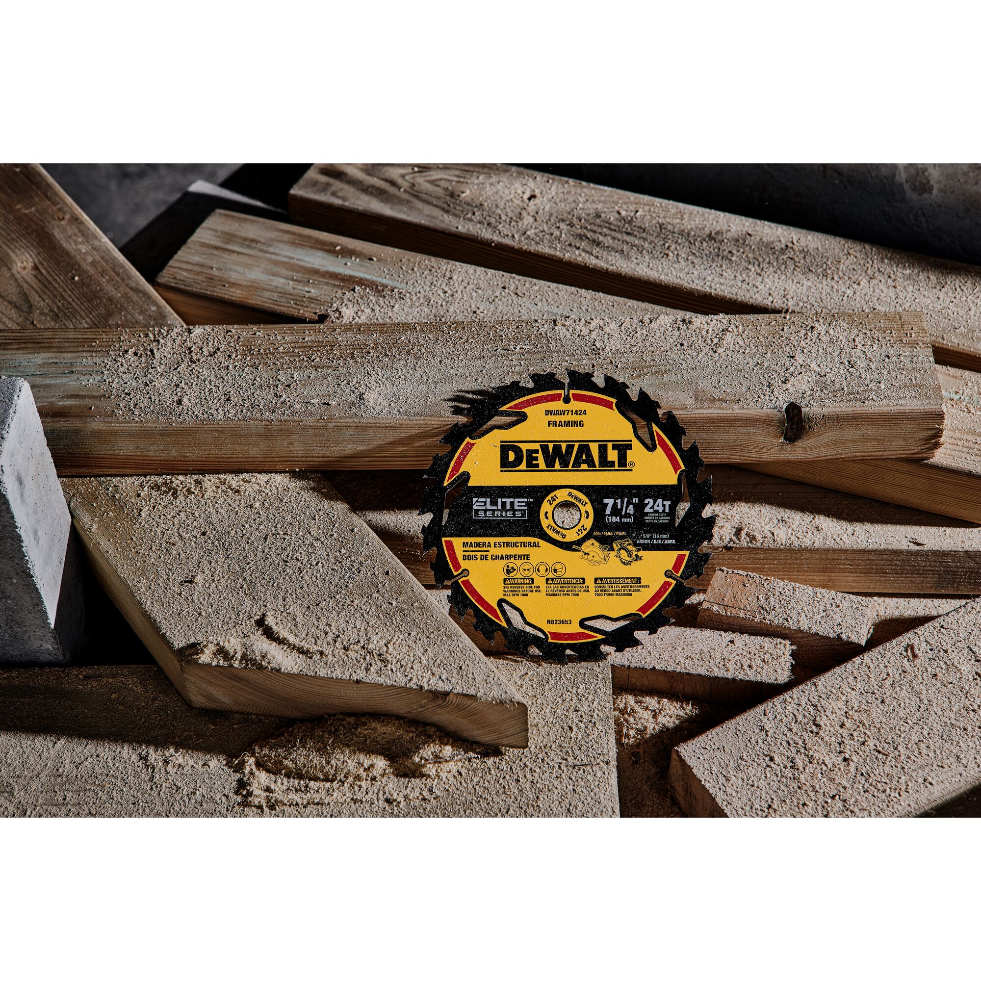 DEWALT DWAW71424 — Lame de scie circulaire ELITE SERIES, 7 1/4 po, 24 dents 5 DWAW71424